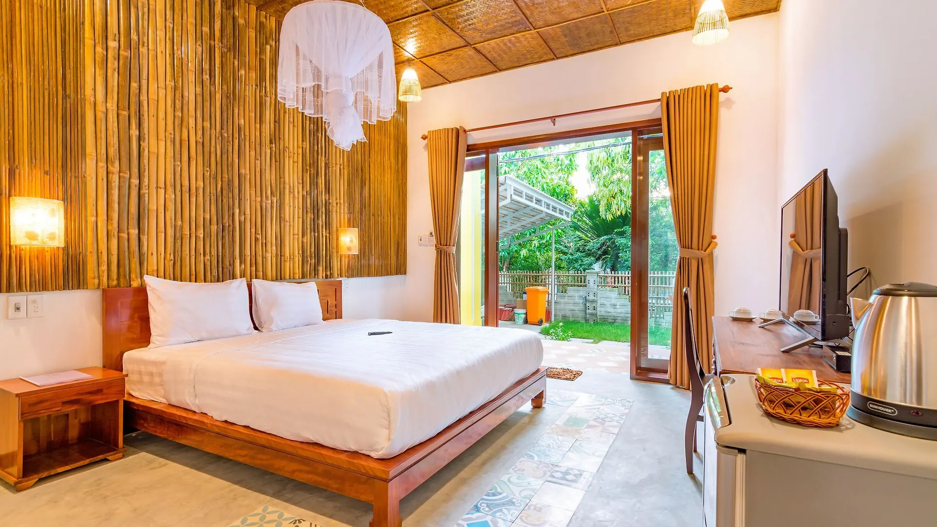 An Bang Gold Coast Villa Hoi An